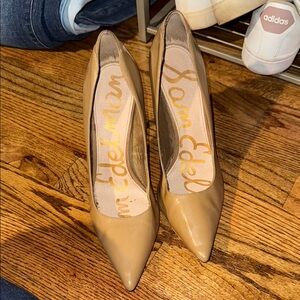 Sam Edelman Tan Heels Classic Pointed-Toe Pumps